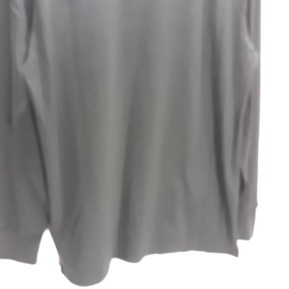 TRUE RELIGION Womens Size Small Long Sleeve Tee T-Shirt Black Embellished Gold - Picture 5 of 10